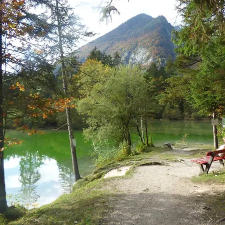 Haus Bergblick * אוברטראון