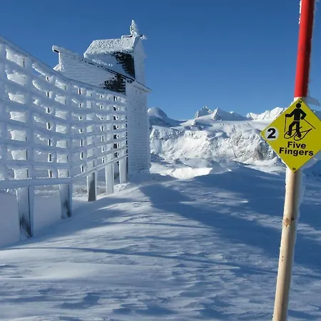 דירה Haus Bergblick אוברטראון